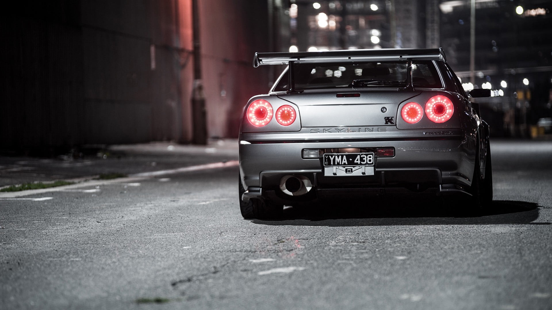 japonlarin-alameti-farikasi-nissan-skyline-r34-gtr-5.jpg